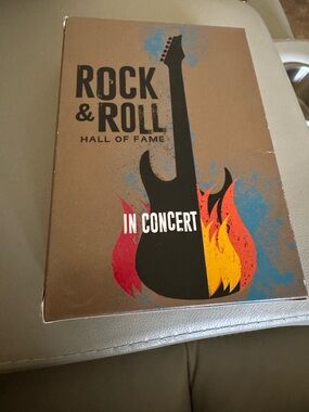 Rock & Roll Hall of Fame: In Concert dvd set